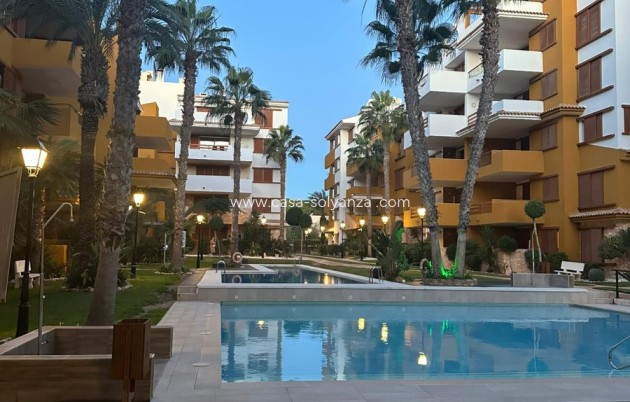 Herverkoop - Appartement / flat - Punta Prima - Costa Blanca