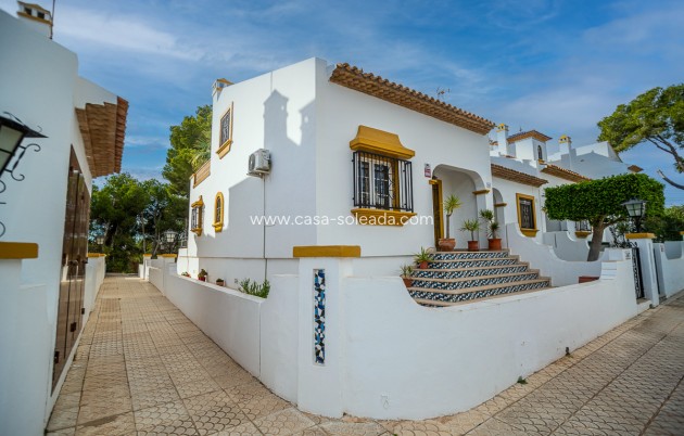 Resale - Villa - Orihuela Costa - Costa Blanca