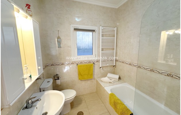 Revente - Villa - Lo Santiago - Inland