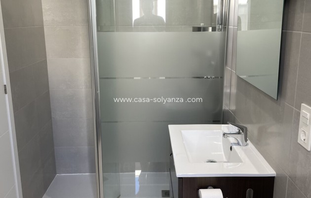 Herverkoop - Villa - Villamartin - Villamartín