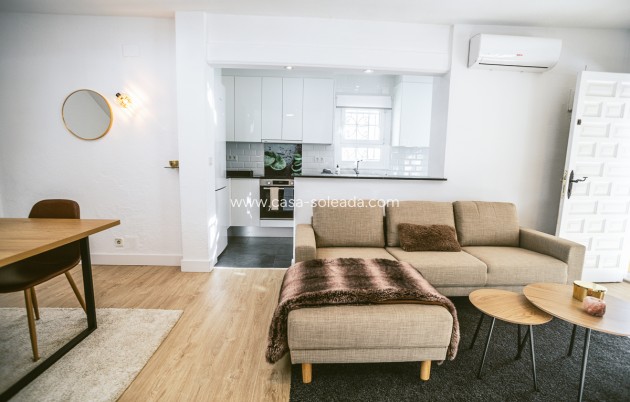 Resale - Villa - Orihuela Costa - Costa Blanca