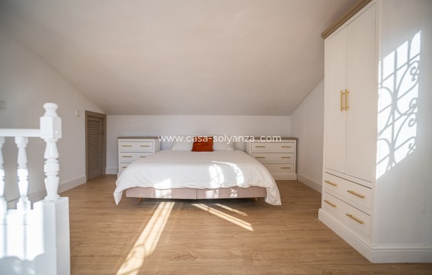 Resale - Villa - Orihuela Costa - Costa Blanca