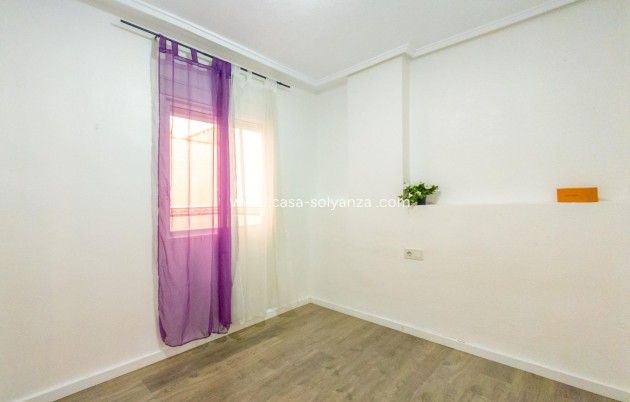 Resale - Apartment / flat - Torrevieja