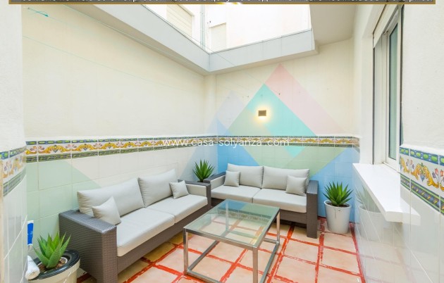 Resale - Apartment / flat - Torrevieja