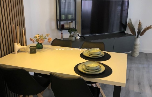 Herverkoop - Appartement / flat - Torrevieja