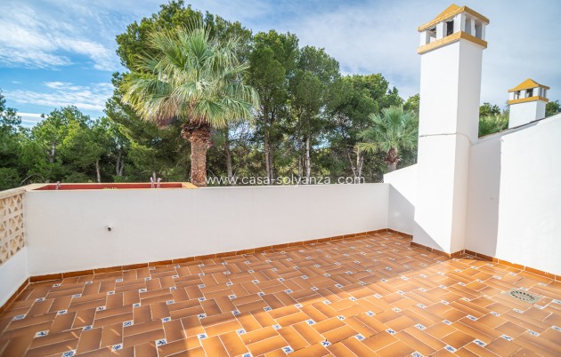 Resale - Villa - Orihuela Costa - Costa Blanca