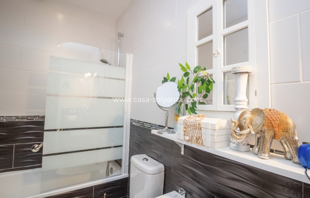 Herverkoop - Villa - Villamartin - Fortuna