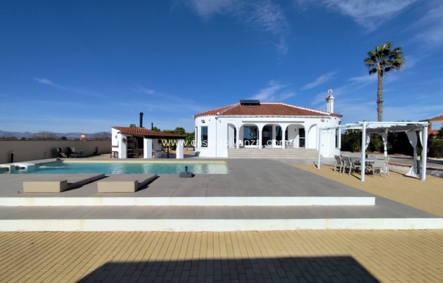 Wiederverkauf - Villa - El Mudamiento