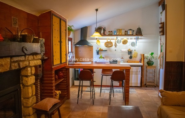 Resale - Independent villa - Onil