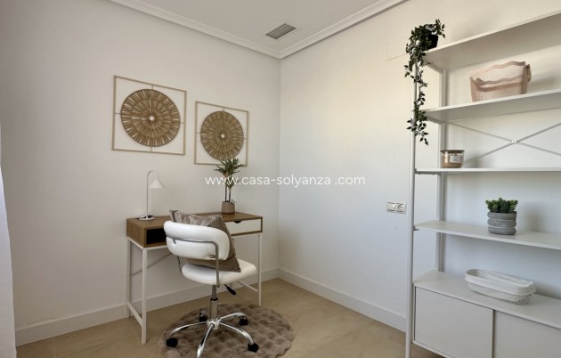 Herverkoop - Appartement / flat - Torrevieja - Costa Blanca