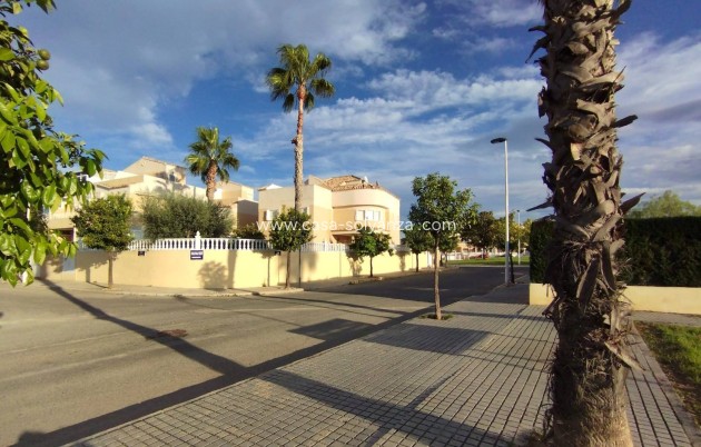 Revente - Villa - Torrevieja - La Siesta