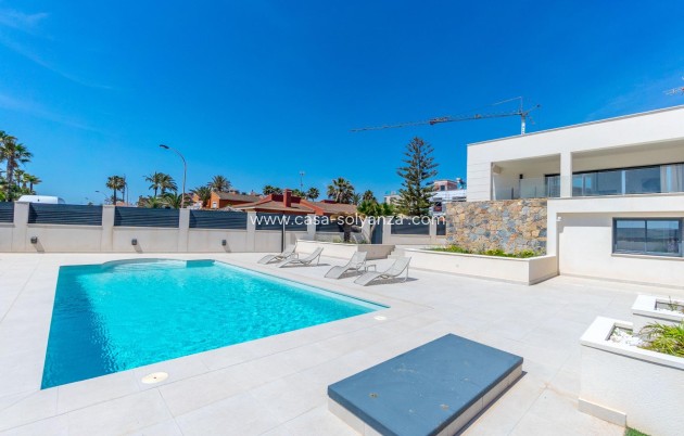 Resale - Villa - Torrevieja - La veleta