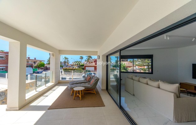 Resale - Villa - Torrevieja - La veleta