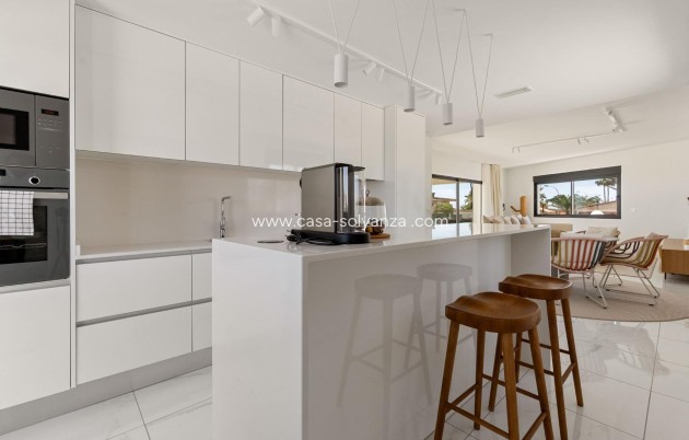 Resale - Villa - Torrevieja - La veleta