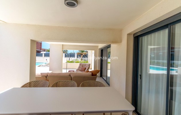 Resale - Villa - Torrevieja - La veleta