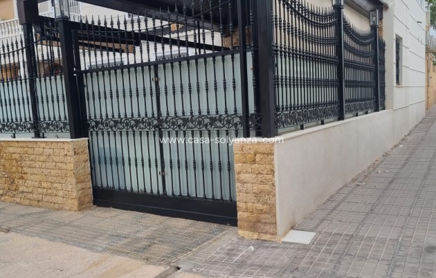 Wiederverkauf - Wohnung - Orihuela Costa