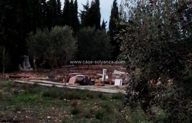 Herverkoop - Finca / Country Property - Caudete