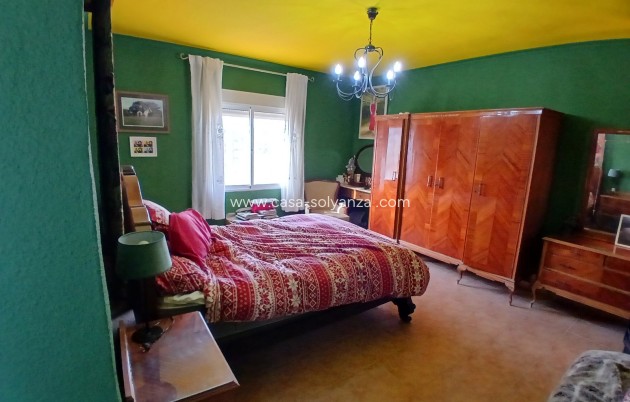 Wiederverkauf - Equestrian property - Monóvar