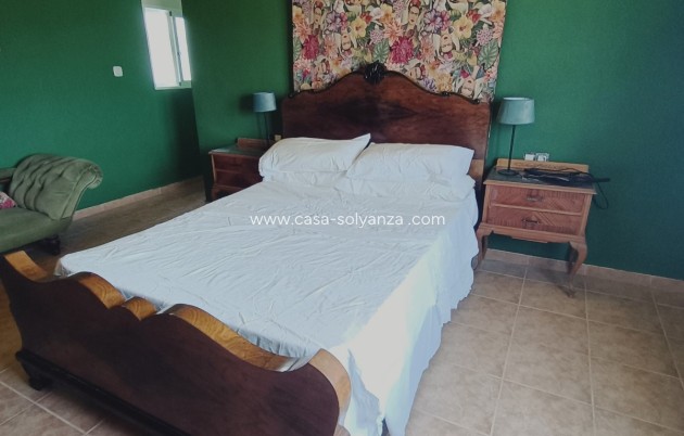 Wiederverkauf - Equestrian property - Monóvar