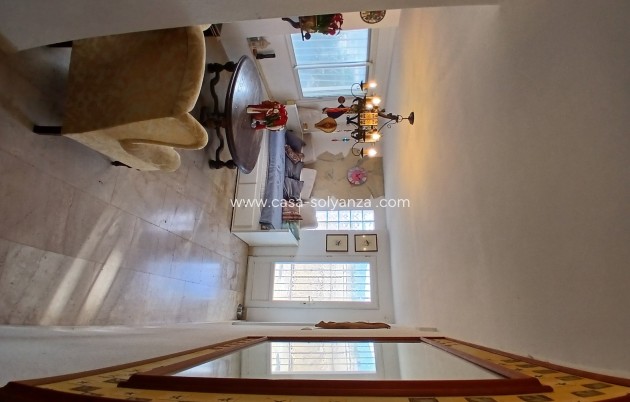 Wiederverkauf - Equestrian property - Monóvar