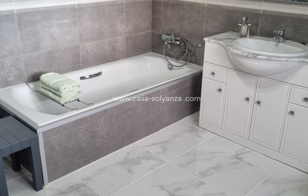 Wiederverkauf - Villa - Hondón de los Fráiles