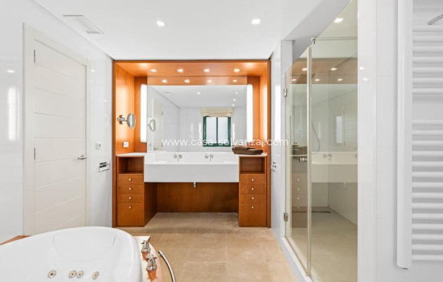 Resale - Apartment / flat - Orihuela Costa - Campoamor