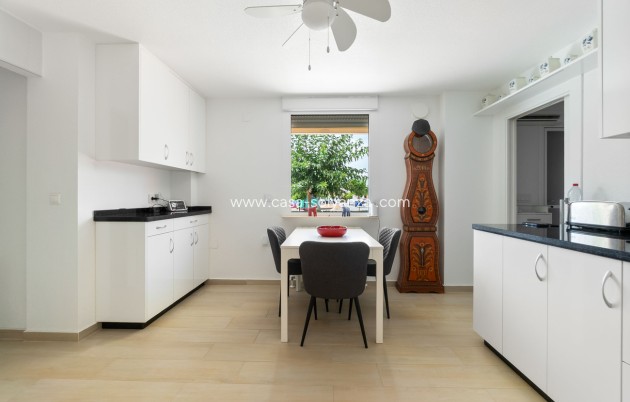 Resale - Villa - Torre de la Horadada - Costa Blanca