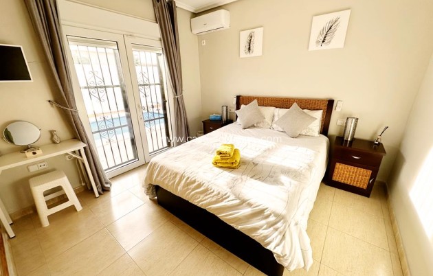 Reventa - Villa - Lo Santiago - Inland