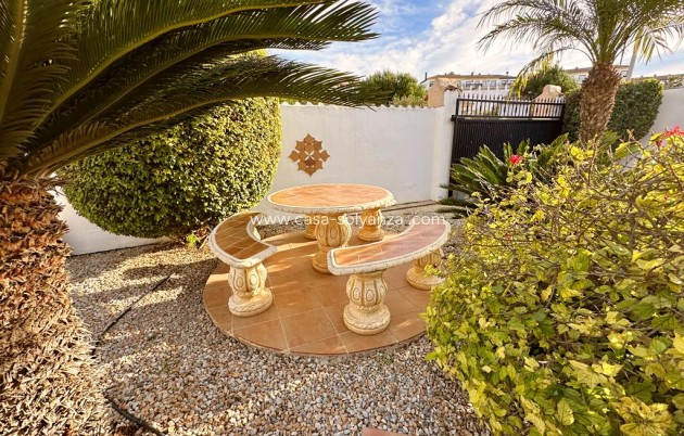 Reventa - Villa - Lo Santiago - Inland