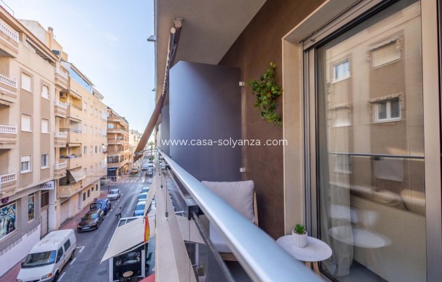 Wiederverkauf - Wohnung - Torrevieja - Center