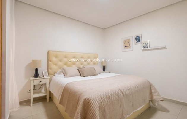 Wiederverkauf - Wohnung - Torrevieja - Center