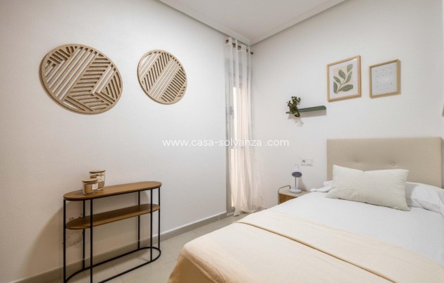 Wiederverkauf - Wohnung - Torrevieja - Center