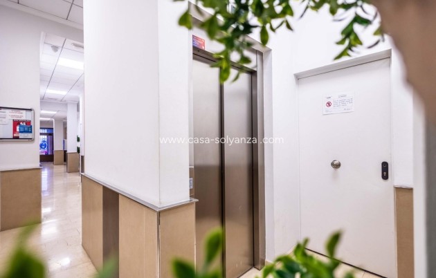 Wiederverkauf - Wohnung - Torrevieja - Center