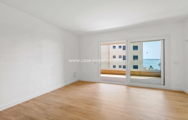 Resale - Apartment / flat - Punta Prima - Costa Blanca