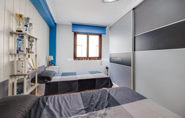 Resale - Apartment / flat - Torrevieja - Playa del Cura