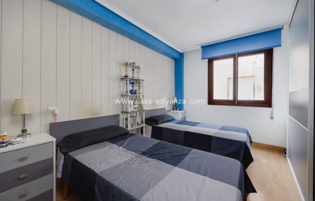Resale - Apartment / flat - Torrevieja - Playa del Cura