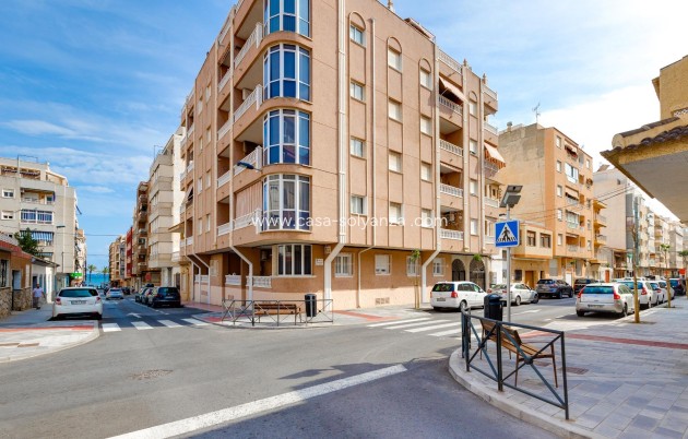 Resale - Apartment / flat - Torrevieja - Playa del Cura