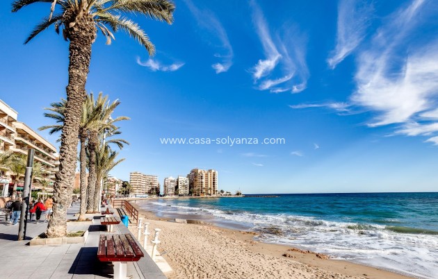 Resale - Apartment / flat - Torrevieja - Playa del Cura