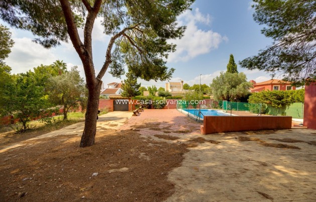 Wiederverkauf - Villa - San Miguel de Salinas - Ciudad de las comunicaciones