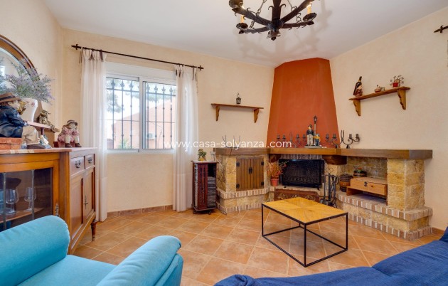 Wiederverkauf - Villa - San Miguel de Salinas - Ciudad de las comunicaciones