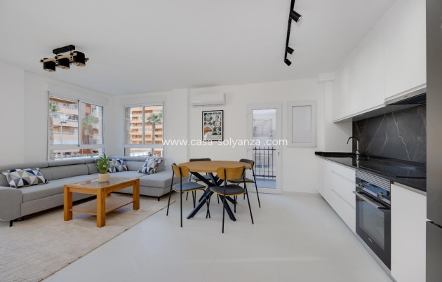 Wiederverkauf - Wohnung - Torrevieja - Acequion