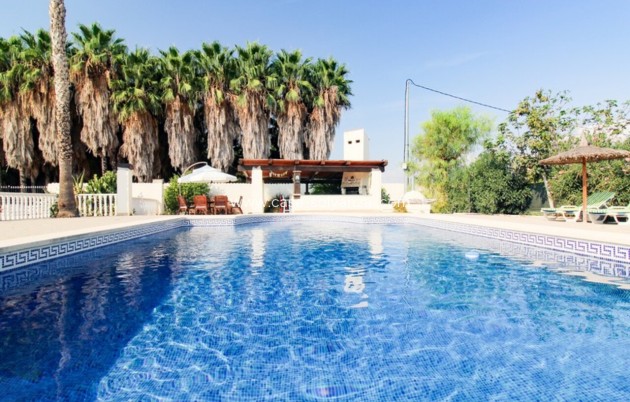 Resale - Villa - Bigastro - Inland