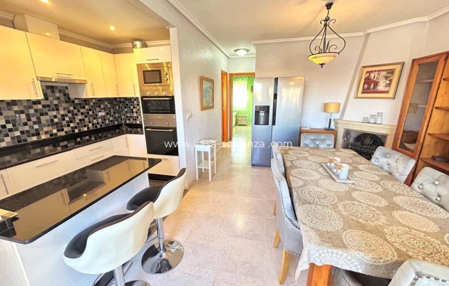 Revente - Maison de ville - Villamartin - Costa Blanca