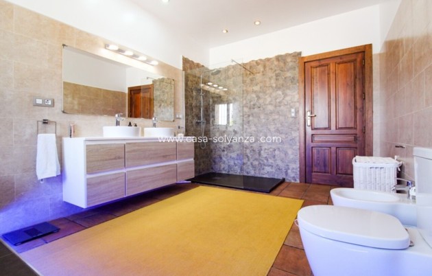 Resale - Villa - Bigastro - Inland