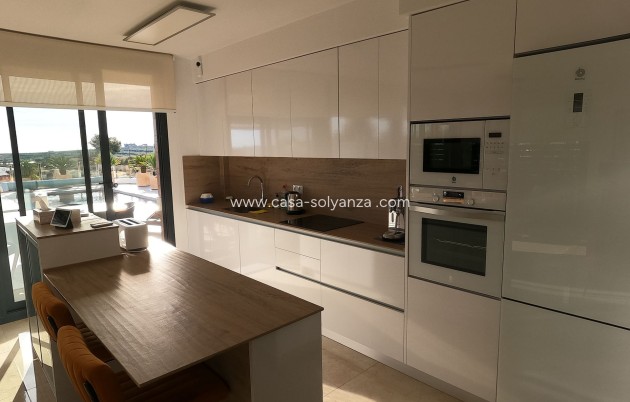 Resale - Villa - Algorfa - La Finca Golf Resort