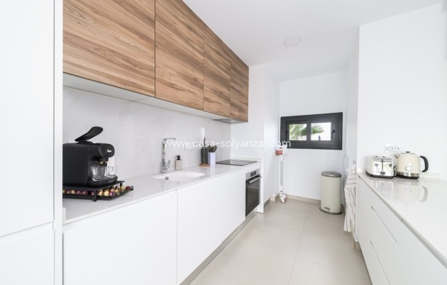 Reventa - Apartamento / piso - PILAR DE LA HORADADA