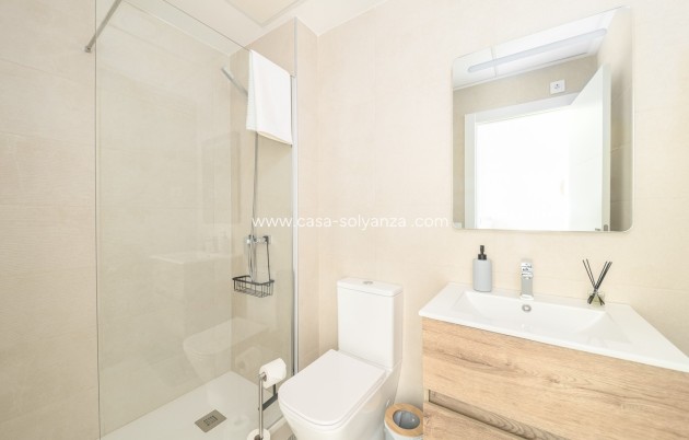 Reventa - Apartamento / piso - PILAR DE LA HORADADA