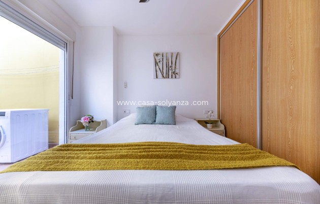 Resale - Apartment / flat - Alicante - Carolinas Bajas