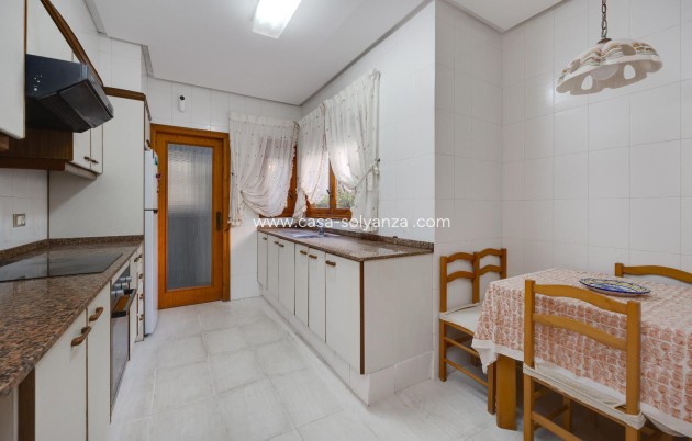 Wiederverkauf - detached house - Santa Pola