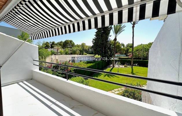 Resale - Apartment / flat - Orihuela - Villamartin